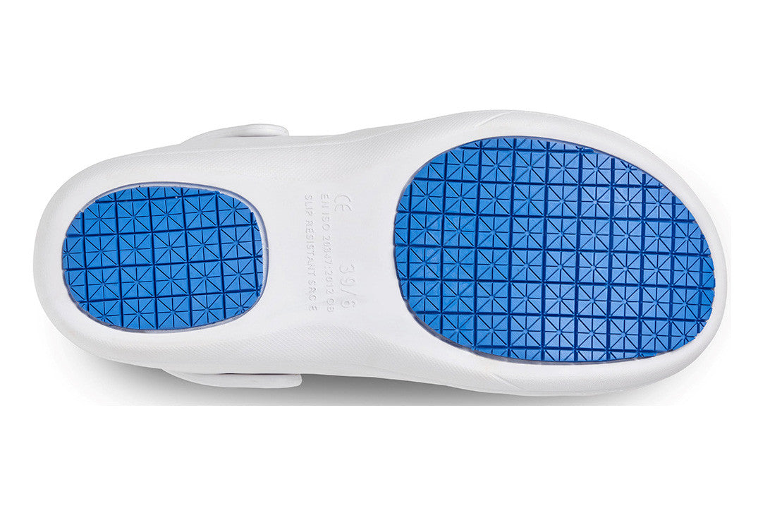 Revive Non-Slip Comfy Work Shoe Clog - White