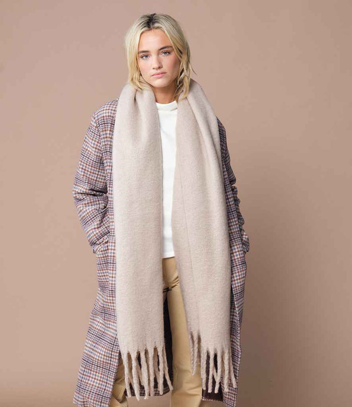 Scarves, Snoods & Neckwear