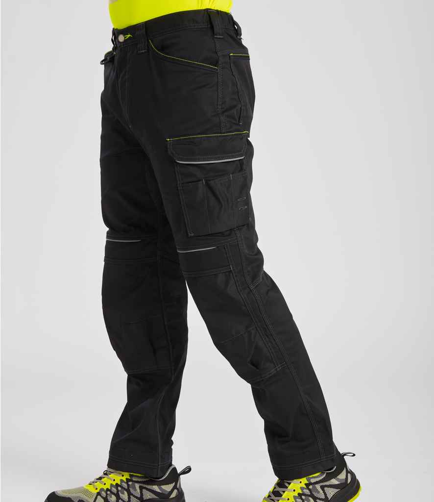 PW1004 Black Model