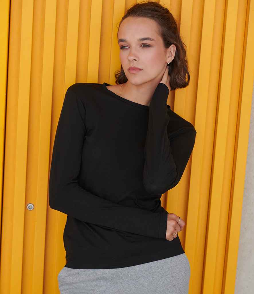 SK124 Black Model