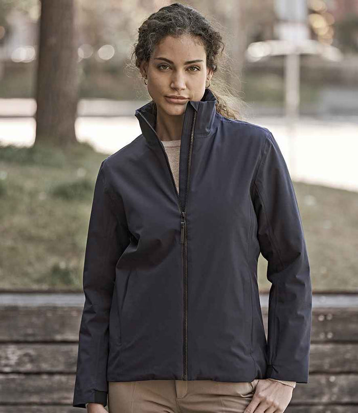Ladies' Outerwear