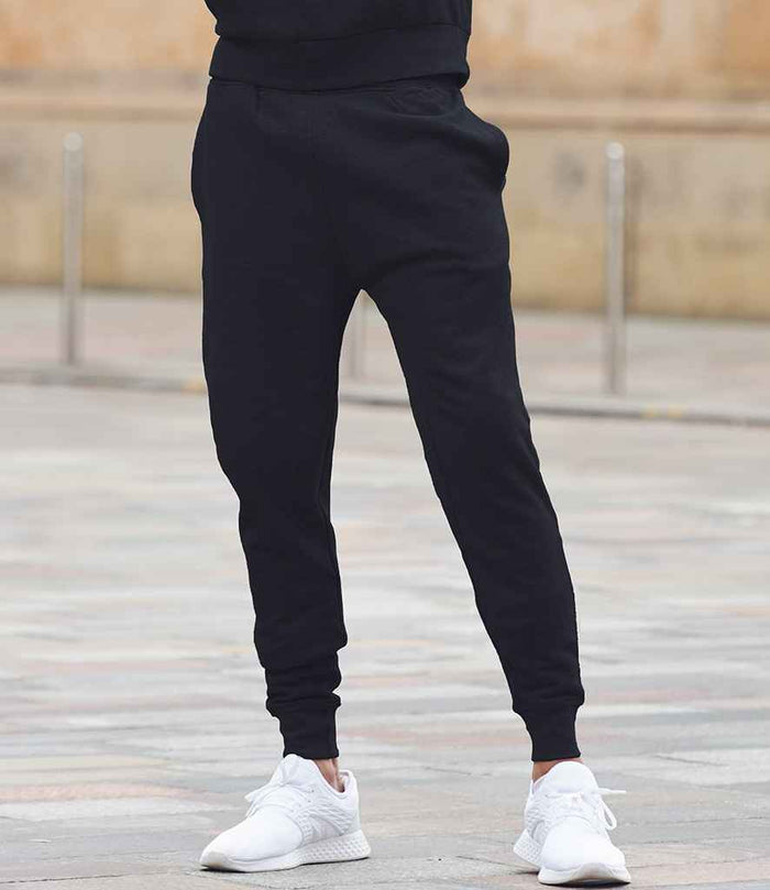 Training Pants & Joggers