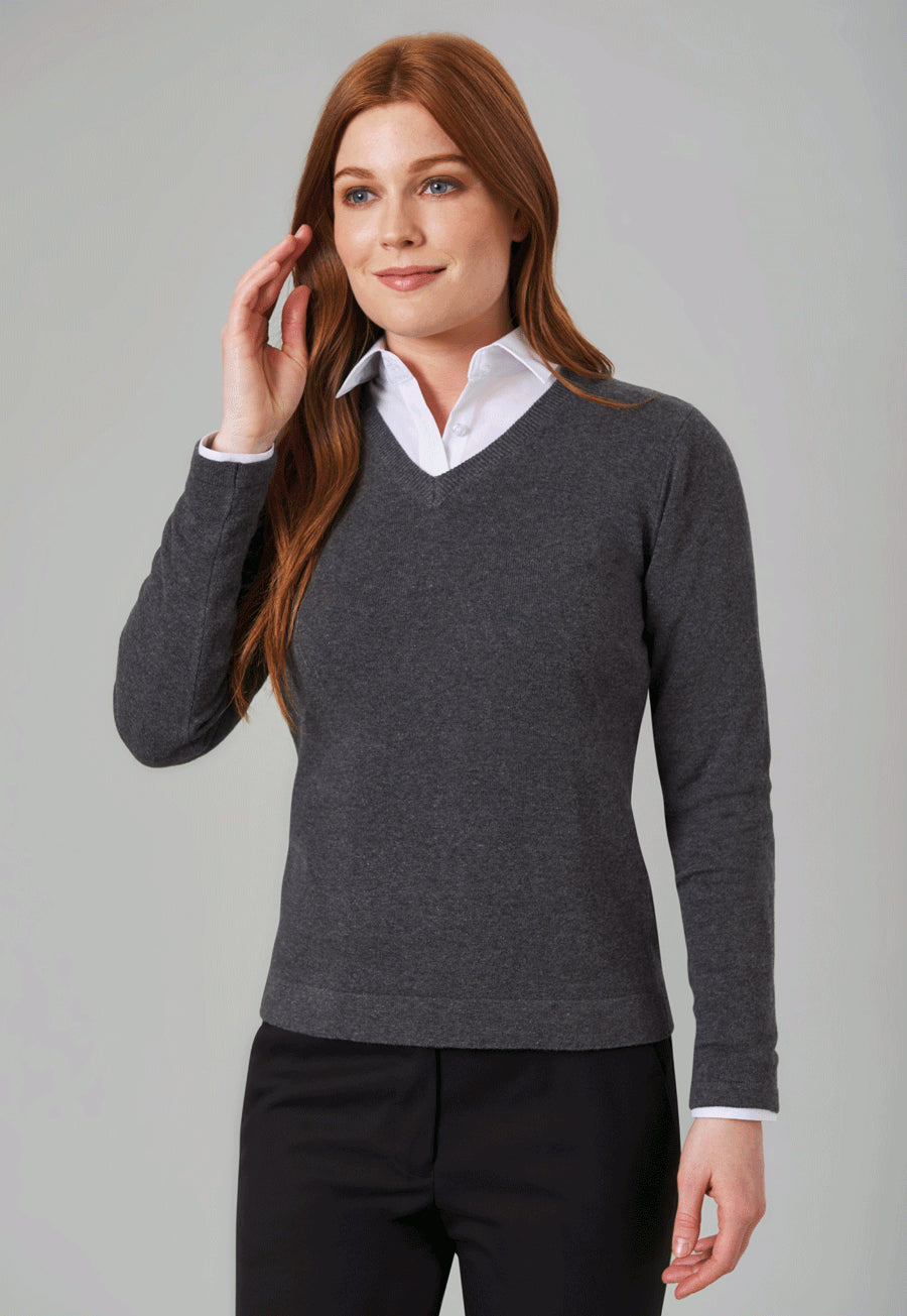 Brook Taverner - Atlanta V-neck Jumper - 2307